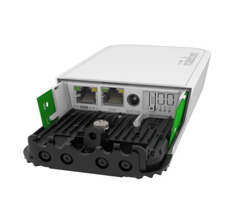 Безжична точка за достъп MikroTik wAP ac LTE kit RBwAPGR-5HacD2HnD&R11e-LTE