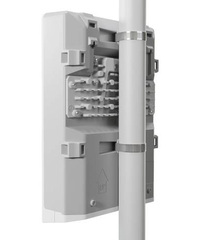 Комутатор MikroTik netPower 16P CRS318-16P-2S+OUT