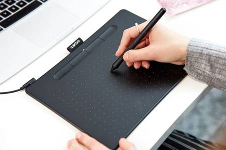 Wacom Intuos M Black
