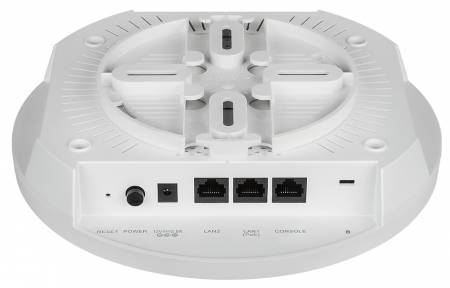 D-Link Wireless AC2200 Wave 2 Tri-Band Unified Access Point