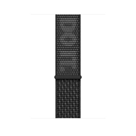 Apple Watch 45mm Black/Summit White Nike Sport Loop