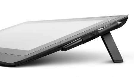 Wacom Cintiq 16 + Transcend 4-Port HUB