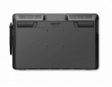 Wacom Cintiq Pro 16 (2021) + Transcend 4-Port HUB