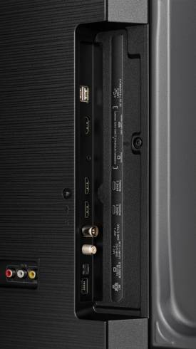 Hisense 65" E7KQ