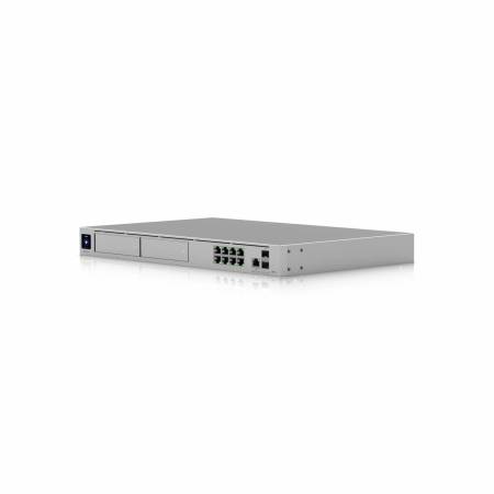 Управляем комутатор Ubiquiti UniFi Dream Machine Pro Max