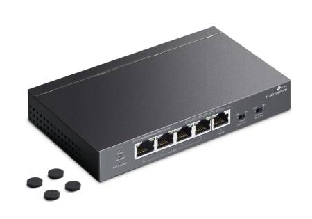 5-портов гигабитов настолен PoE+ комутатор с 1-портов PoE++ вход и 4-портов PoE+изход TP-Link TL-SG1005P-PD