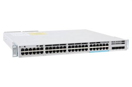 Cisco Catalyst 9300 48-port fixed uplinks UPOE