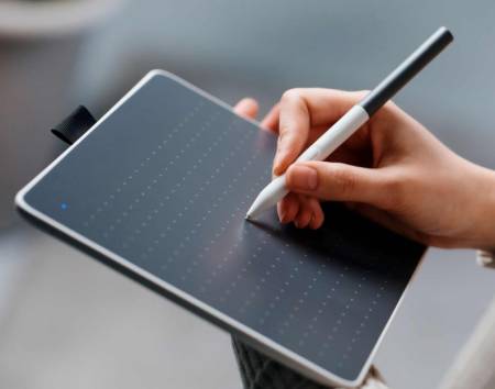 Wacom One pen tablet Medium