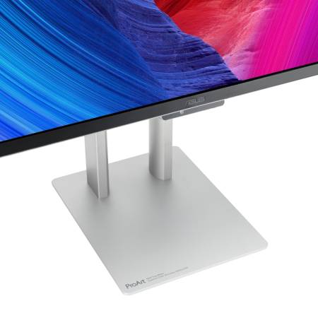 Asus ProArt Display OLED PA32UCDM Professional Monitor