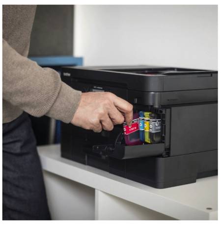 Brother LC527XLM  Magenta Ink Cartridge for MFCJ5010DW/MFCJ5110DW - 2000 page yield